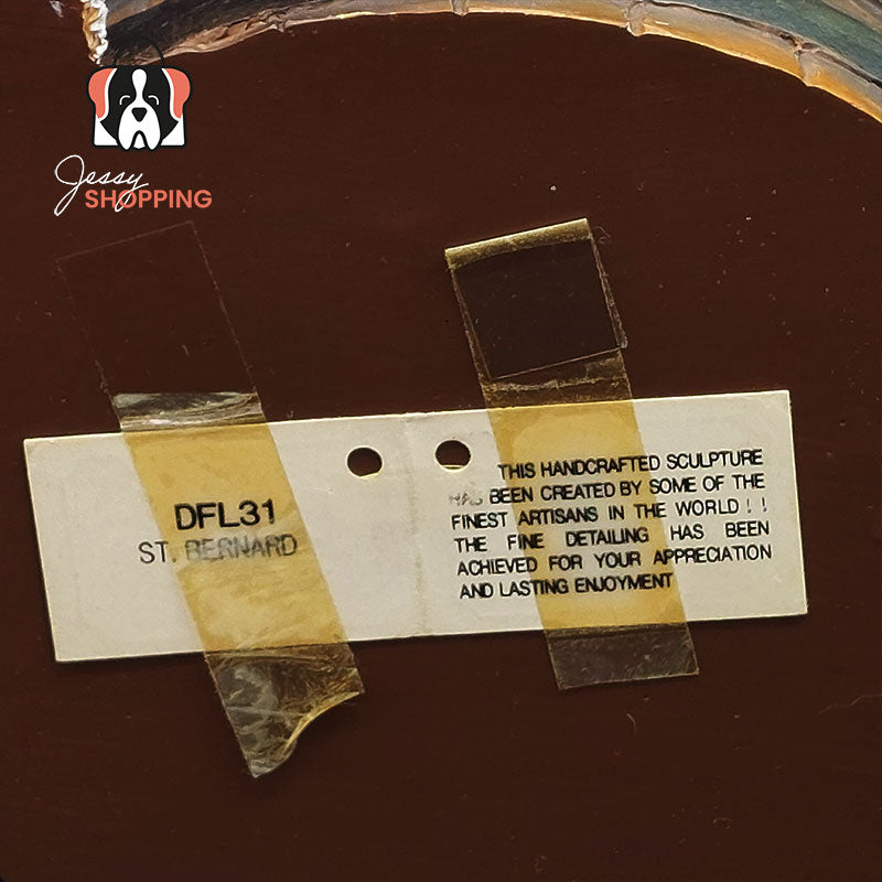 Sint Bernard zittend op ton My Dog collectie