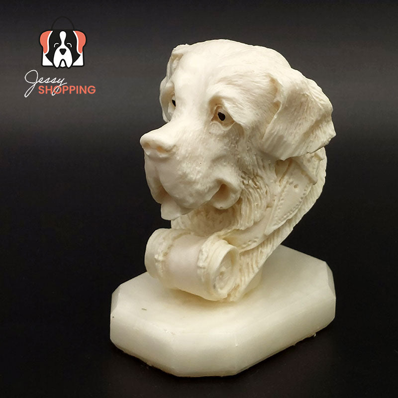 Tête de saint sur marbre