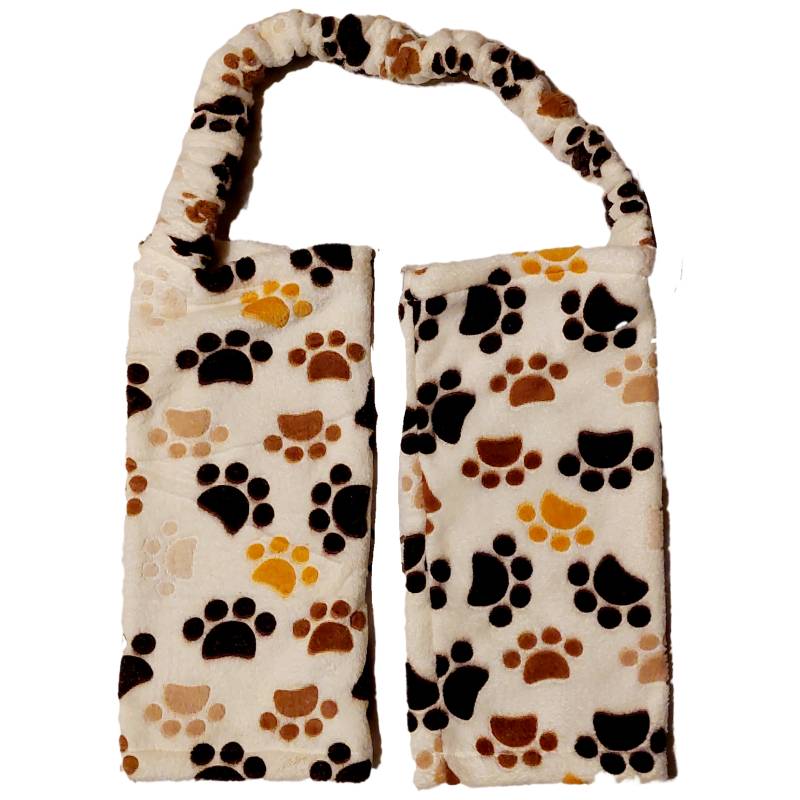 Ärmelhundepfoten zeigen